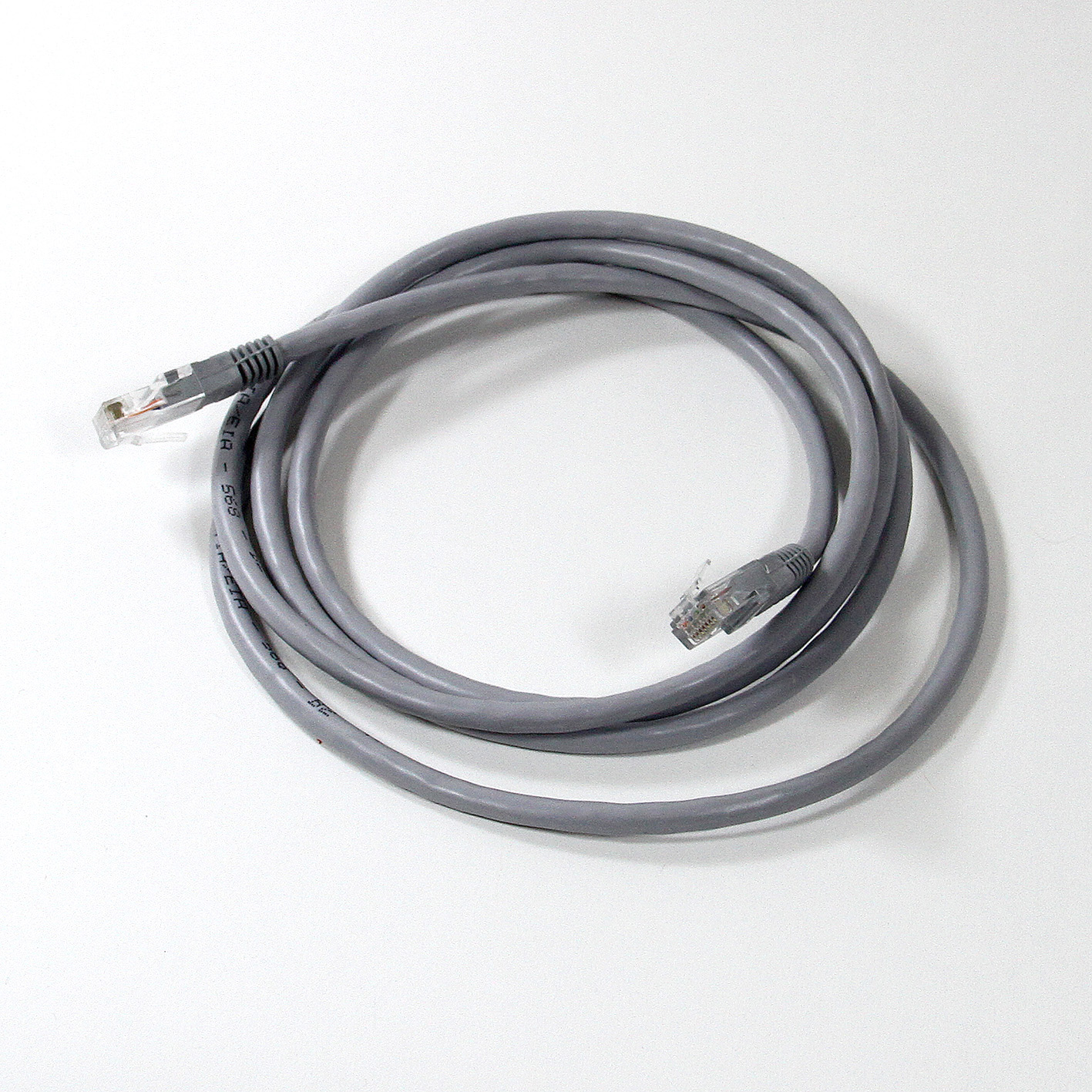 

Патч-корд UTP кат.6 2м, RJ45-RJ45, серый, TELECOM (NA102-UTP-C6-2M/NA102_6CAT_GREY_2M), NA102-UTP-C6-2M