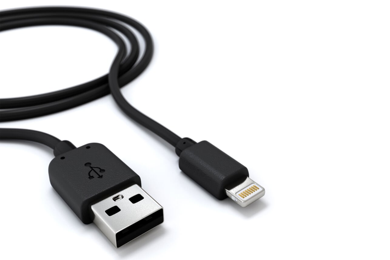 

Кабель USB-Lightning 8-pin, 1м, черный Red Line