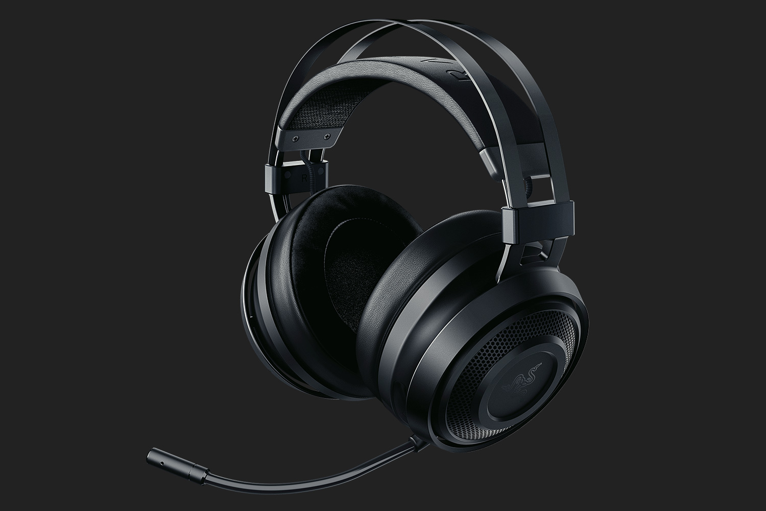 

Гарнитура Razer Nari Essential, USB, беспроводная, черный (RZ04-02690100-R3M1), Nari Essential