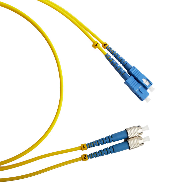

Патч-корд оптический Hyperline SC/­UPC-FC/­UPC duplex, SM 9/­125, LSZH, 1 м (FC-D2-9-FC/UR-SC/UR-H-1M-LSZH-YL)