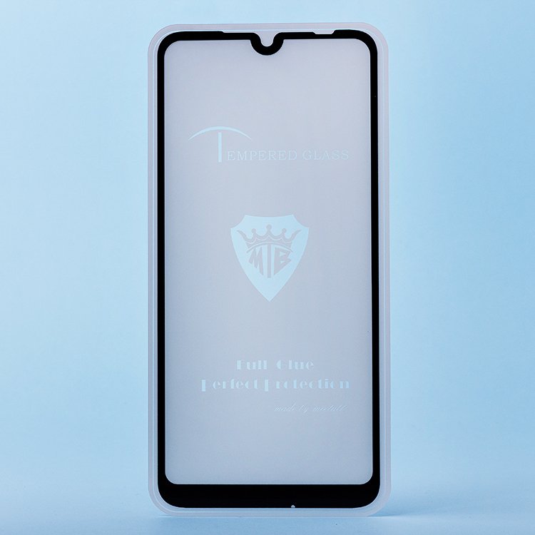 

Защитное стекло Brera для смартфона Xiaomi Redmi 7 2.5D Full Screen, с черной рамкой (101483)