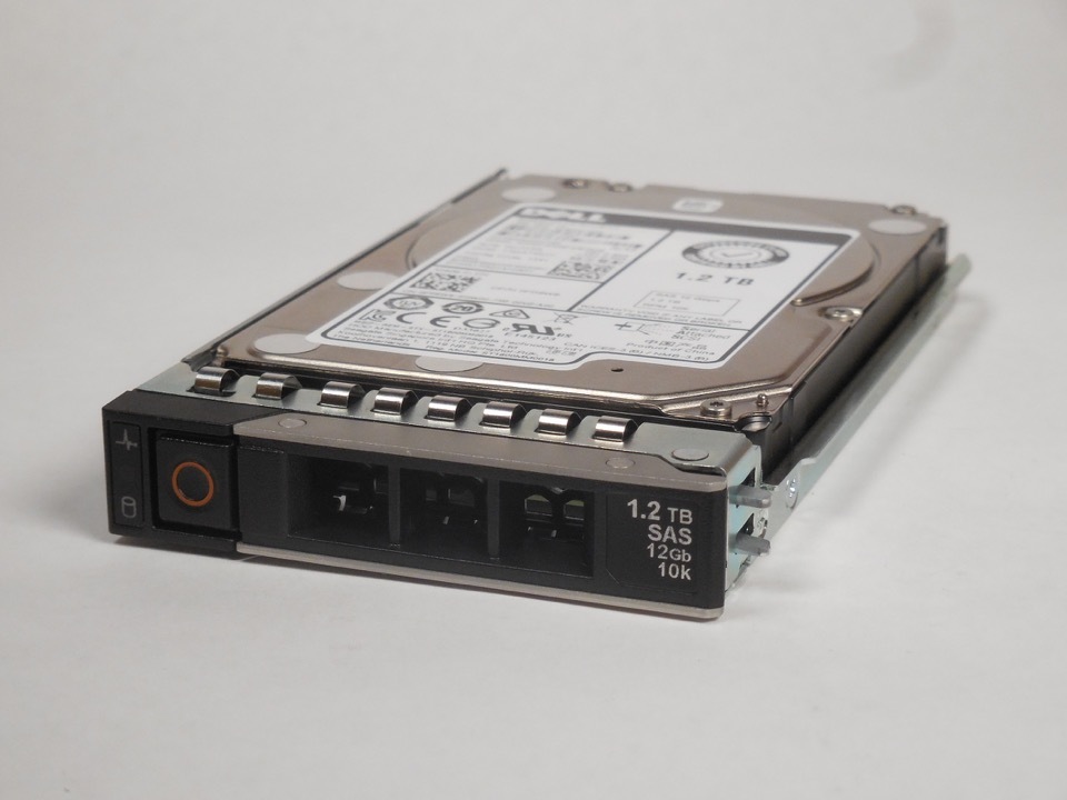 Hot plug. Жесткий диск dell 2tb 400-ATJU. HDD 8tb nl-SAS. Жесткий диск dell 1.2TB. Жесткий диск dell 1.2TB SAS 512n 2.5 HD hot Plug fullly assembled Kit.