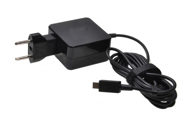 

Адаптер питания Pitatel для Asus 19V 1.75A (8.2x6.5x2.3) (AD-214), AD-214