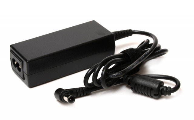 

Адаптер питания Pitatel для Sony 19.5V 2.0A (6.5x4.4, 1 pin) (AD-158), AD-158