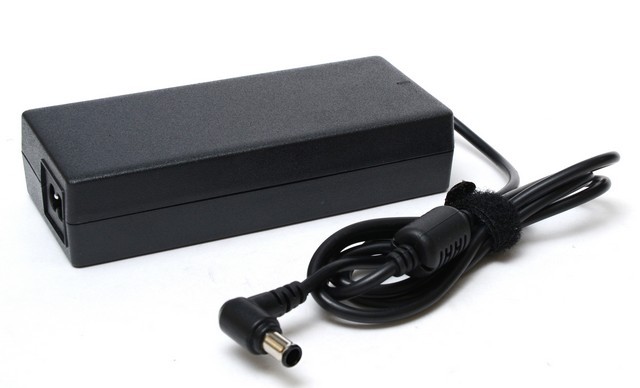 

Адаптер питания Pitatel для Sony 19.5V 3A (6.5x4.4, 1 pin) (AD-126), AD-126