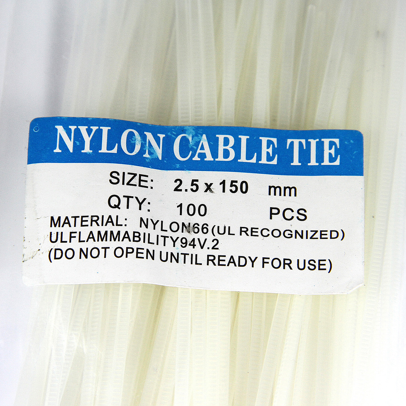 

Стяжка Telecom, 150мм x 2.5мм, 100шт., белый (TIE2.5X150MM-W), 0