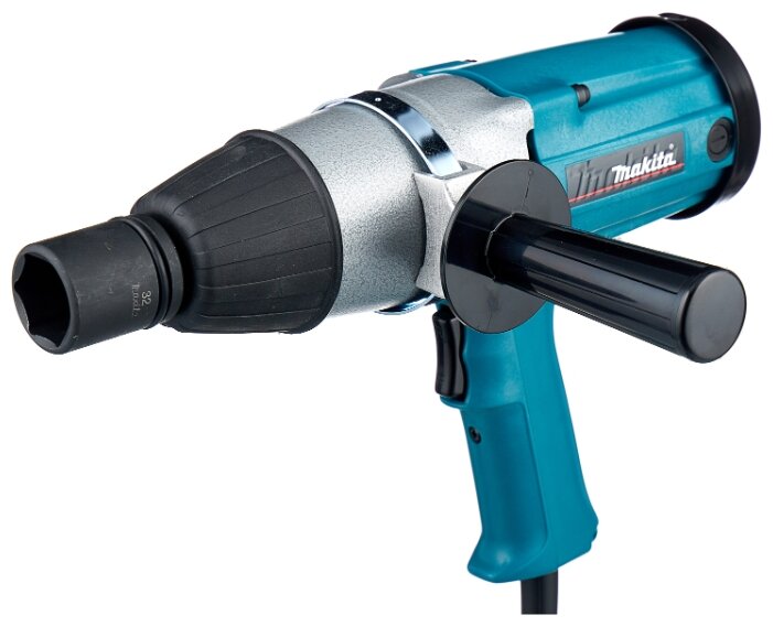 

Гайковерт Makita 6906, сетевой, ударный, 850Вт, 588 Н·м, квадрат 3/4", кейс, 5кг, 6906