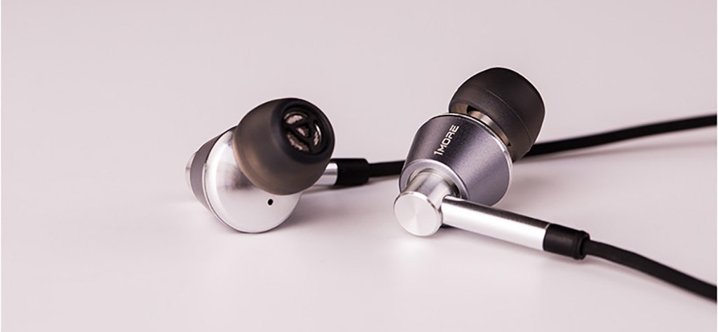 

Проводные наушники 1MORE Triple-Driver In-Ear, jack 3.5 мм, черный/серебристый (E1001-Silver), Triple-Driver In-Ear