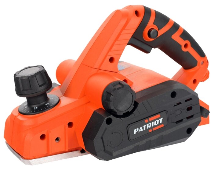 

Электрорубанок PATRIOT PL 820, 900 Вт, 16000 об/мин, сетевой, глубина строгания 3 мм, глубина выборки паза до 1.6 см, ширина строгания 8.2 см, 3.25 кг (150301101), PL 820