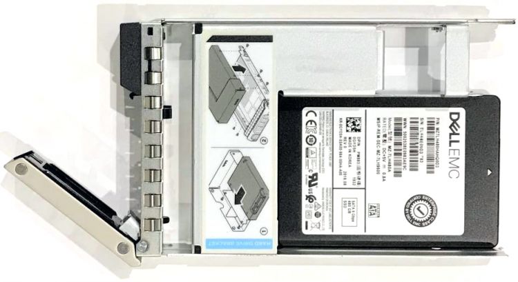 Твердотельный накопитель (SSD) DELL (400-AXSE)
