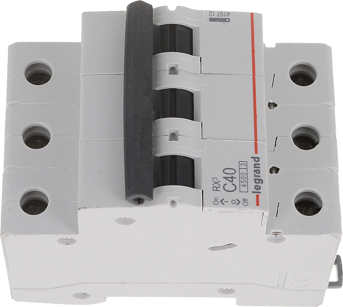 

Выключатель автоматический Legrand RX3 3P RX³ трехполюсный (3P/3П) 40А C 4.5кА (419712), RX3 3P