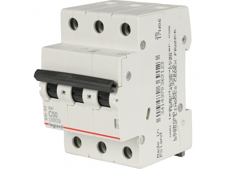 

Выключатель автоматический Legrand RX3 3P RX³ трехполюсный (3P/3П) 50А C 4.5кА (419713), RX3 3P