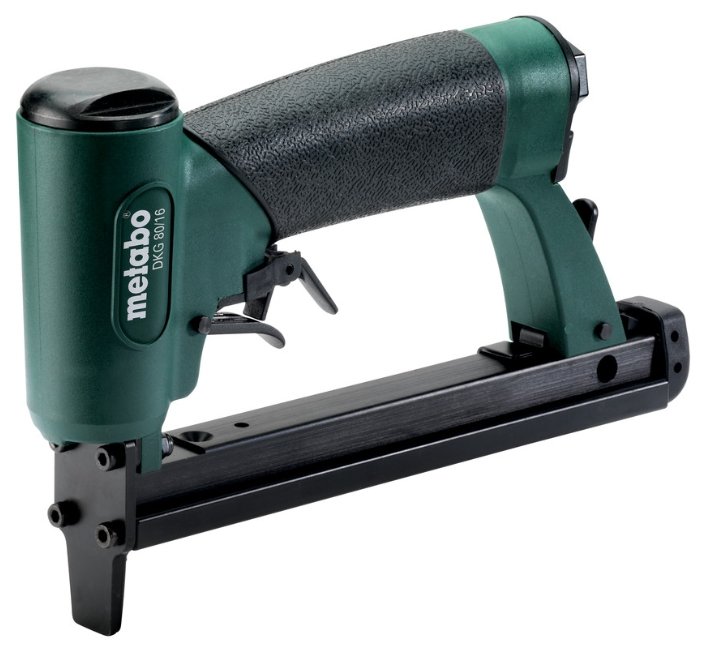

Пневматический степлер Metabo DKG 80/16, скобы: (80/GA21, длина 4-16 мм), кейс (601564500), DKG 80/16