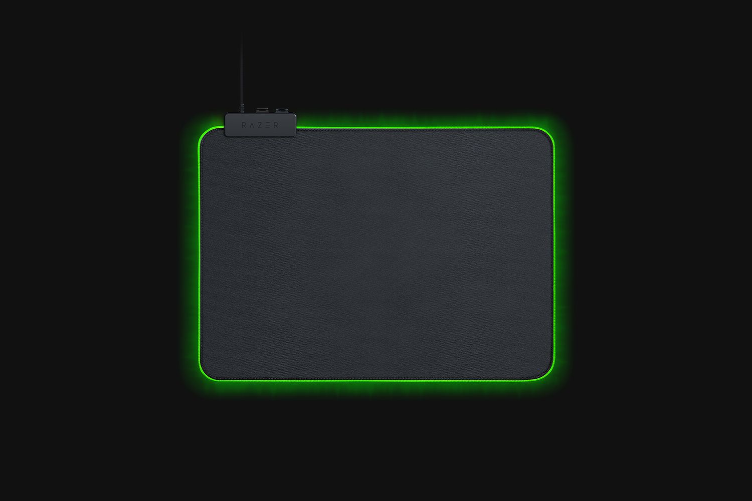 

Коврик для мыши Razer Goliathus Extended Chroma - Mercury, игровой, RGB, 255x355x3мм, белый (RZ02-02500314-R3M1), Goliathus Extended Chroma - Mercury