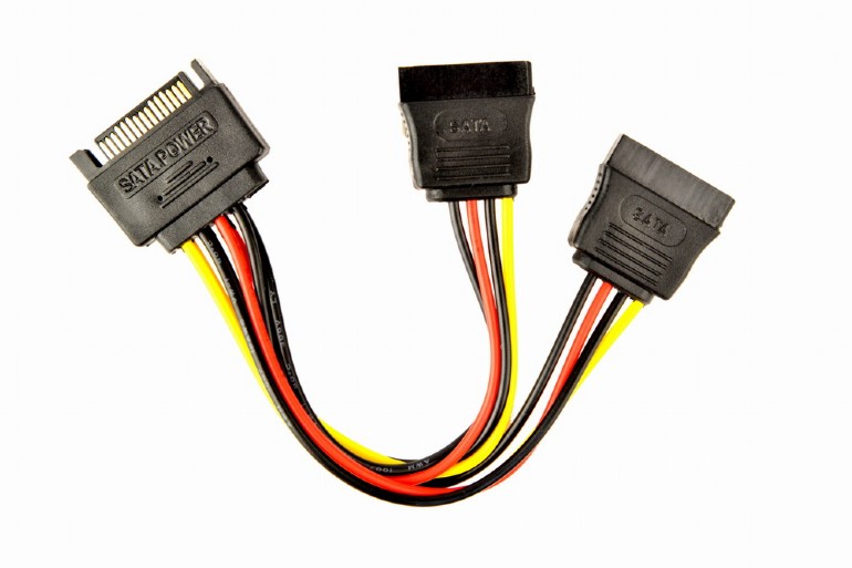 Кабель питания SATA 15-pin(M)-2xSATA 15-pin(F) Cablexpert, 15 см (CC-SATAM2F-01)