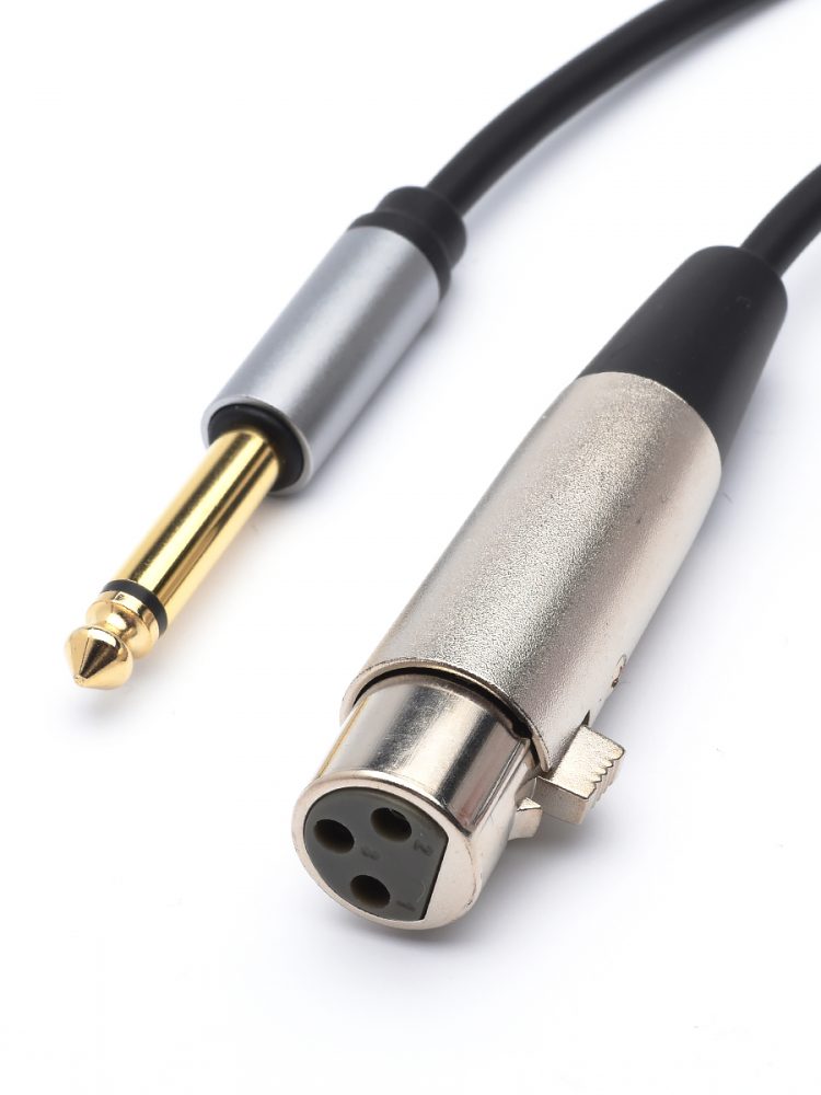 

Кабель Jack 6.35mm(M)-XLR(F), 3м, черный ATCOM AT8003 (AT8003), AT8003