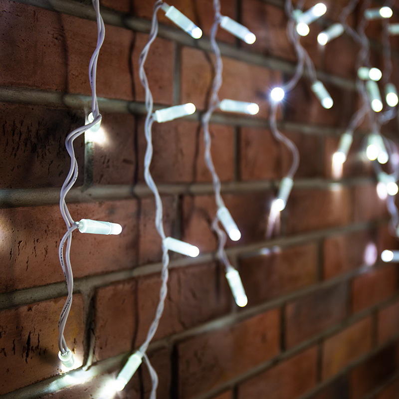 

Гирлянда NEON-NIGHT светодиодная бахрома, ламп: 176шт., 4.8м x 0.6м, белый (255-137)