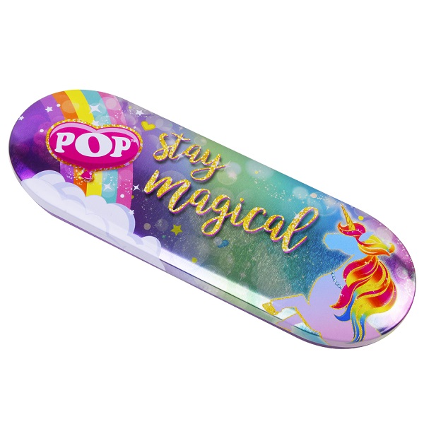 

Игровой набор детской декоративной косметики Markwins POP, жестяной футляр; блеск для губ в 6 оттенках; кремовые тени для век в 3 оттенках; кисть; аппликатор. (3800151)