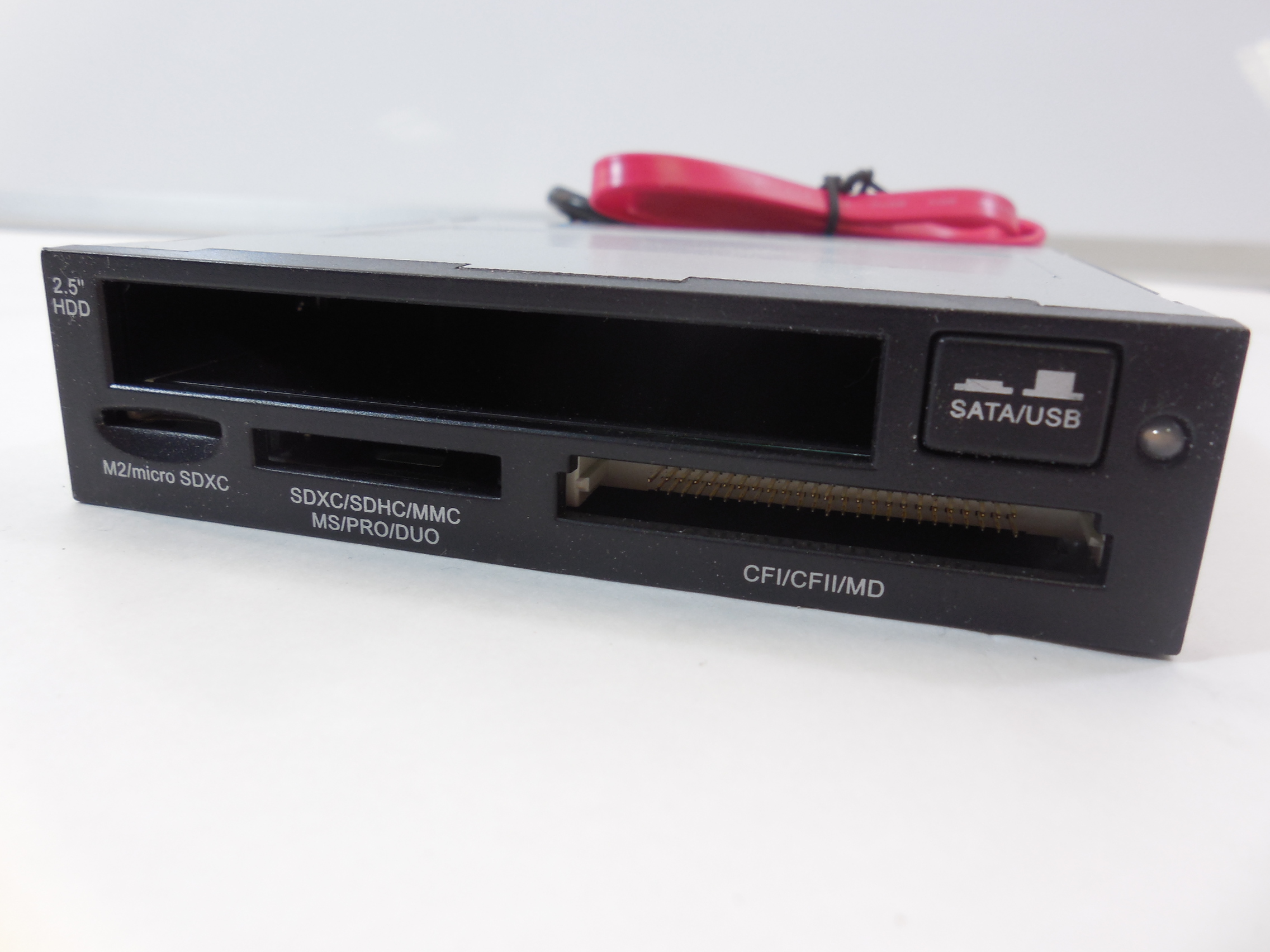 

Картридер Match Tech внутренний, мультиформатный, USB 2.0, черный (CX800), CX800