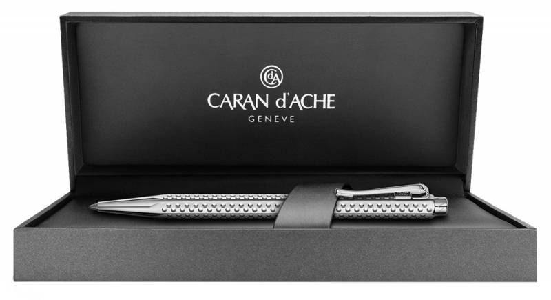 

Ручка шариковая автомат CARANDACHE Ecridor Golf, латунь ювелирная, подарочная упаковка (890.516), Ecridor Golf