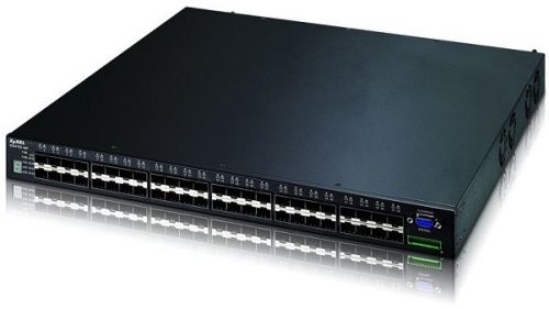 

Коммутатор ZYXEL XGS4700-48F , управляемый, кол-во портов:, SFP 48x1 Гбит/с, кол-во SFP/uplink: SFP+ 2x10 Гбит/с, установка в стойку (XGS4700-48F), XGS4700-48F