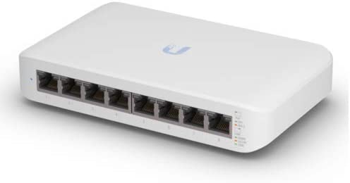 

Коммутатор Ubiquiti USW-LITE-8-POE-EU, управляемый, кол-во портов: 8x1 Гбит/с, PoE: 4x30Вт (макс. 52Вт) (USW-LITE-8-POE-EU), USW-LITE-8-POE-EU