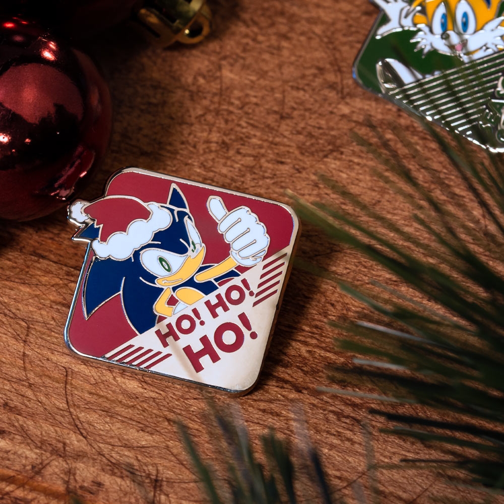 

Значок Rubber Road Ltd Sonic the Hedgehog Modern Christmas Pin Kings 1.1, 2шт. (5056280426776), 1.1