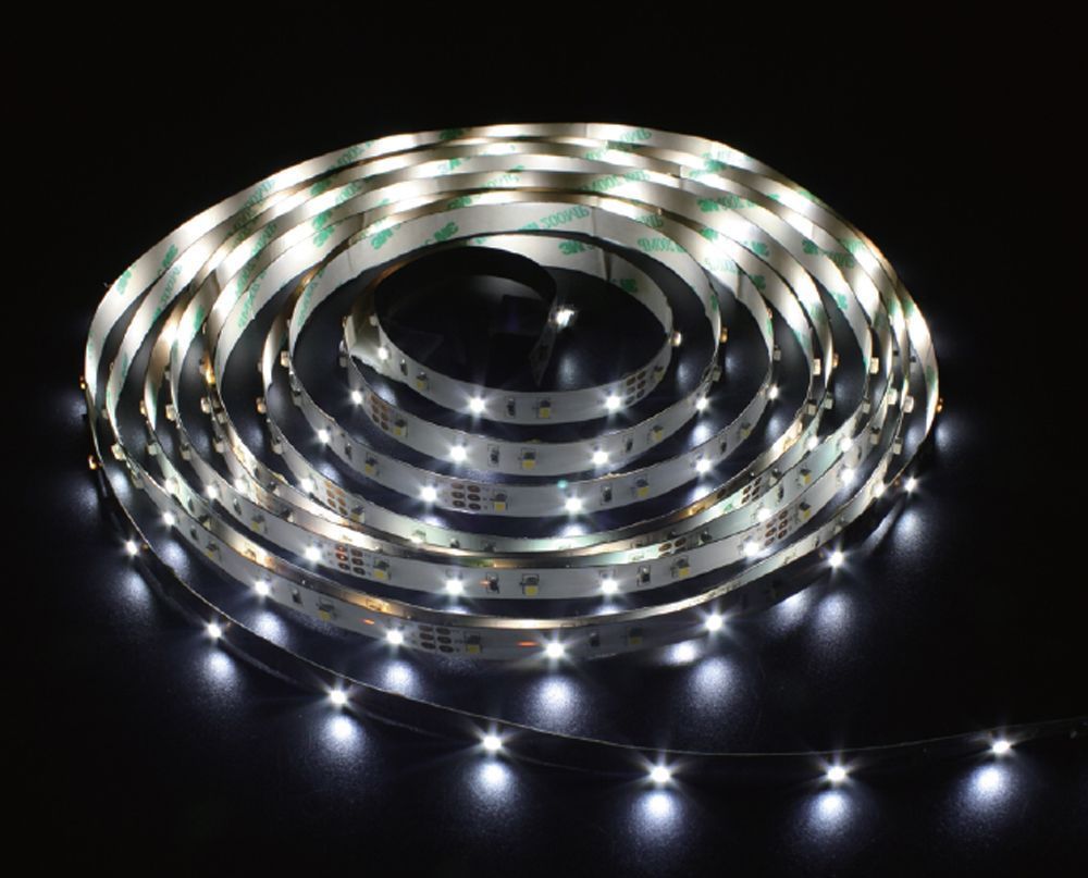 

Лента светодиодная 27731, 5м, SMD 2835, 120шт./9.6Вт на метр, 12V, 6500K, холодный белый, IP65 Feron, 27731