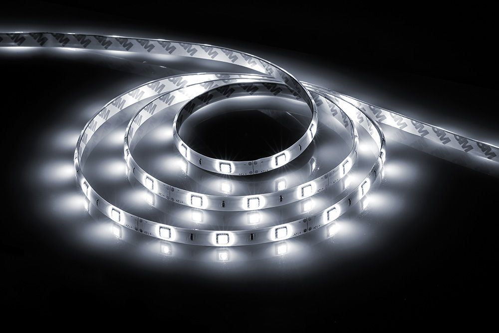 Лента светодиодная Feron LS607, 5 м, SMD 5050, 14.4 Вт на метр, 6500 K (27652)