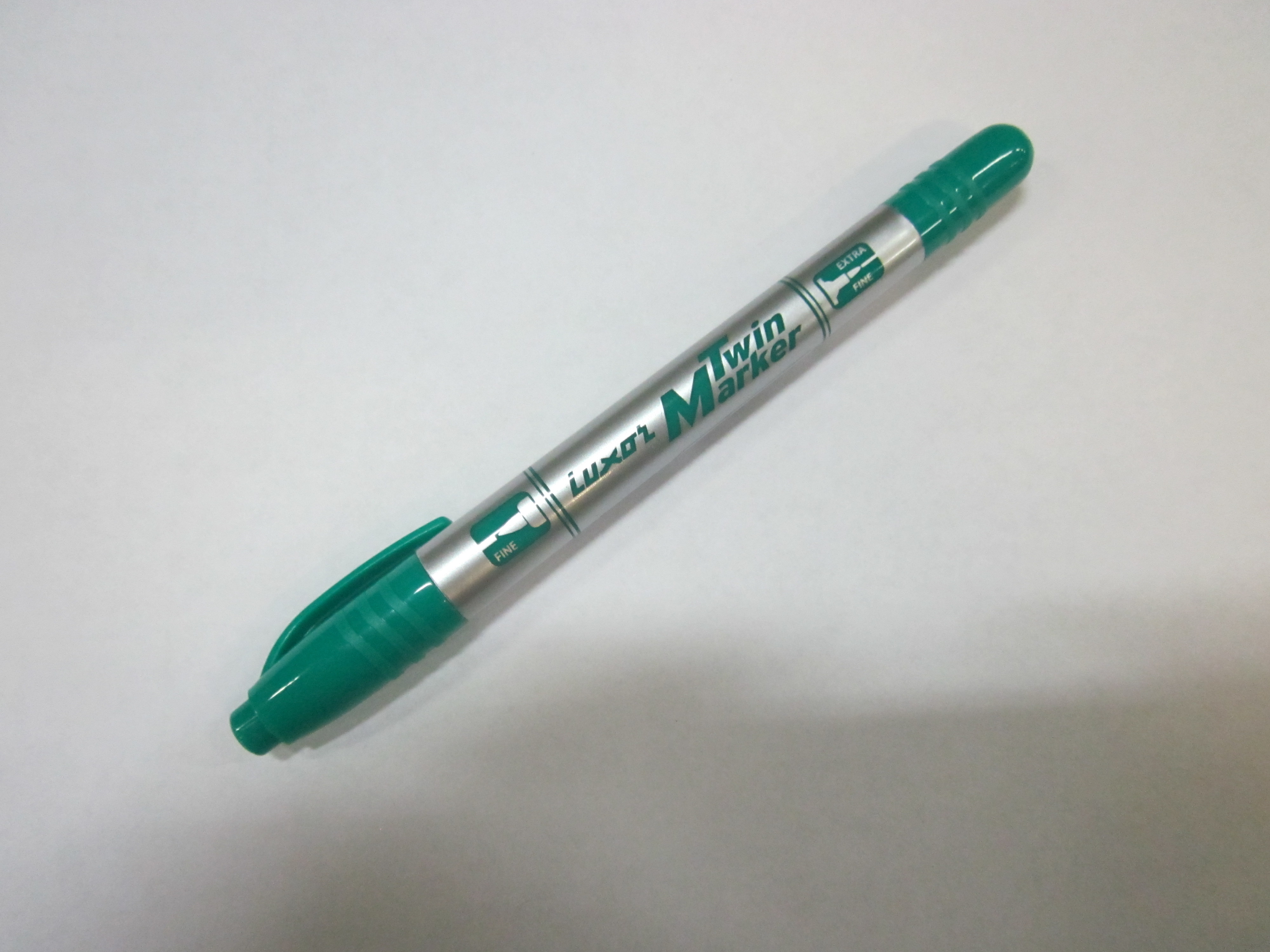 Маркер перманентый Luxor, 0,7-1.0 мм, зеленый (3014)