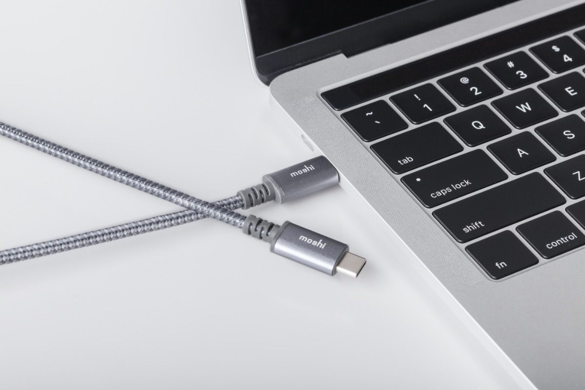 

Кабель USB Type-C (m)-USB Type-C(m), 1.2м, серый Moshi integra (99MO084212), 0