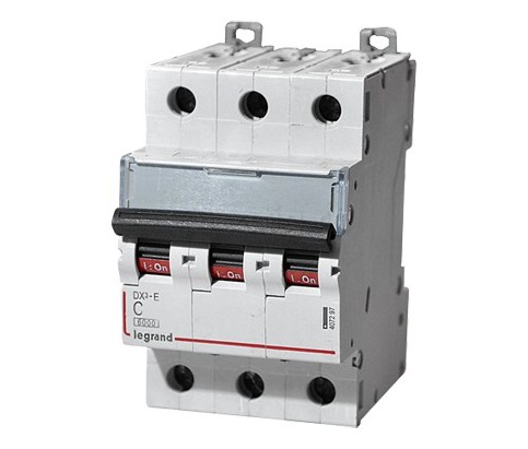

Выключатель автоматический Legrand DX3-E трехполюсный (3P/3П) 50А C 6кА (407296)