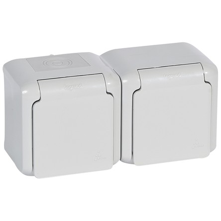 

Розетка Legrand Quteo, открытый монтаж, 2-х постовая, с з/к, со шторками, с крышкой, 16A, в сборе, IP20, белый (782353), Quteo