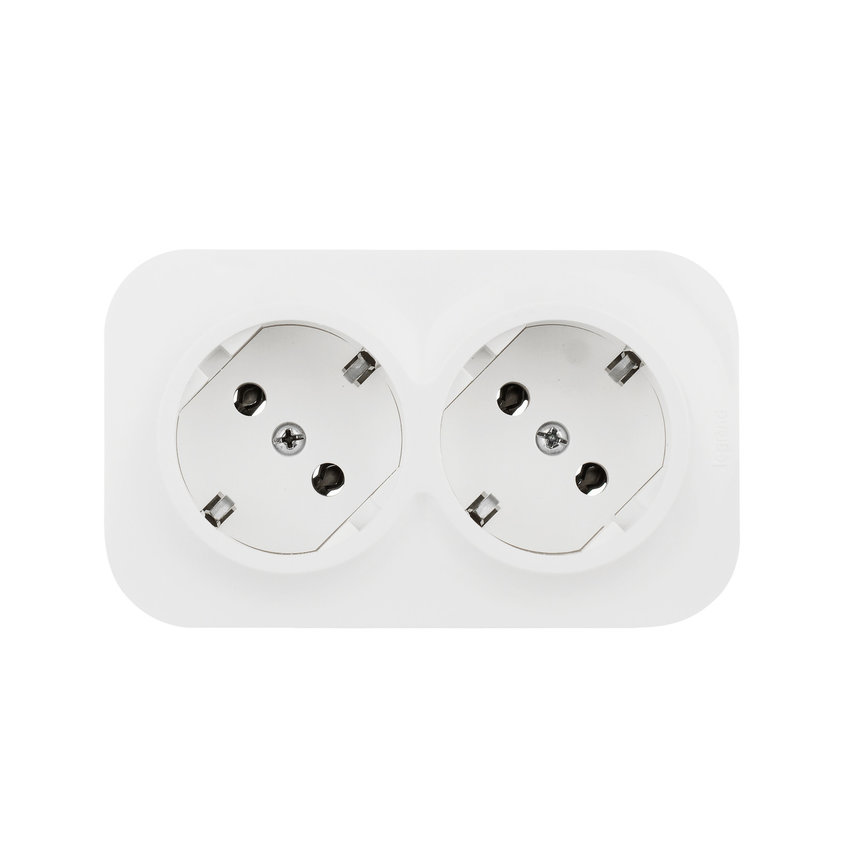 

Розетка Legrand Quteo, открытый монтаж, 2-х постовая, с з/к, со шторками, 16A, в сборе, IP20, белый (782237)