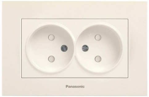 

Розетка Panasonic Karre Plus, скрытый монтаж, 2-х постовая, со шторками, 16A, в сборе, IP20, бежевый (WKTC02142BG-RU), 0