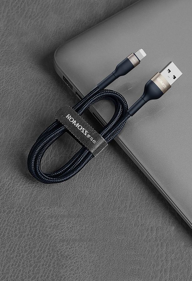 

Кабель Lightning 8-pin(m)-USB 2.0(Am), 2.4A, 2м, черный ROMOSS CB126 (CB126-61-G33), CB126