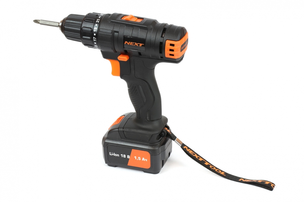

Дрель-шуруповерт NEXTTOOL ACD-18BL, аккумуляторный, 28 Н·м, 1250 об/мин, 18V, 1.5 А·ч, Li-Ion, два акб, быстрозажимной патрон, кейс, 3.2кг (500006), ACD-18BL