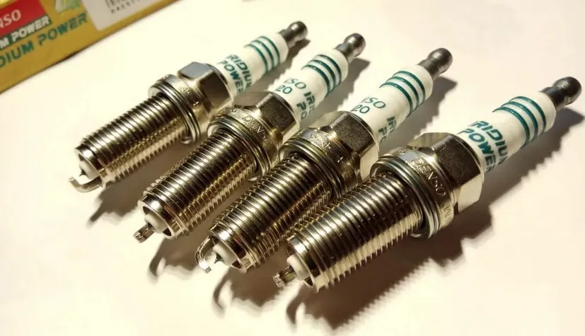 

Свеча зажигания Denso ITL20 (ITL20), ITL20