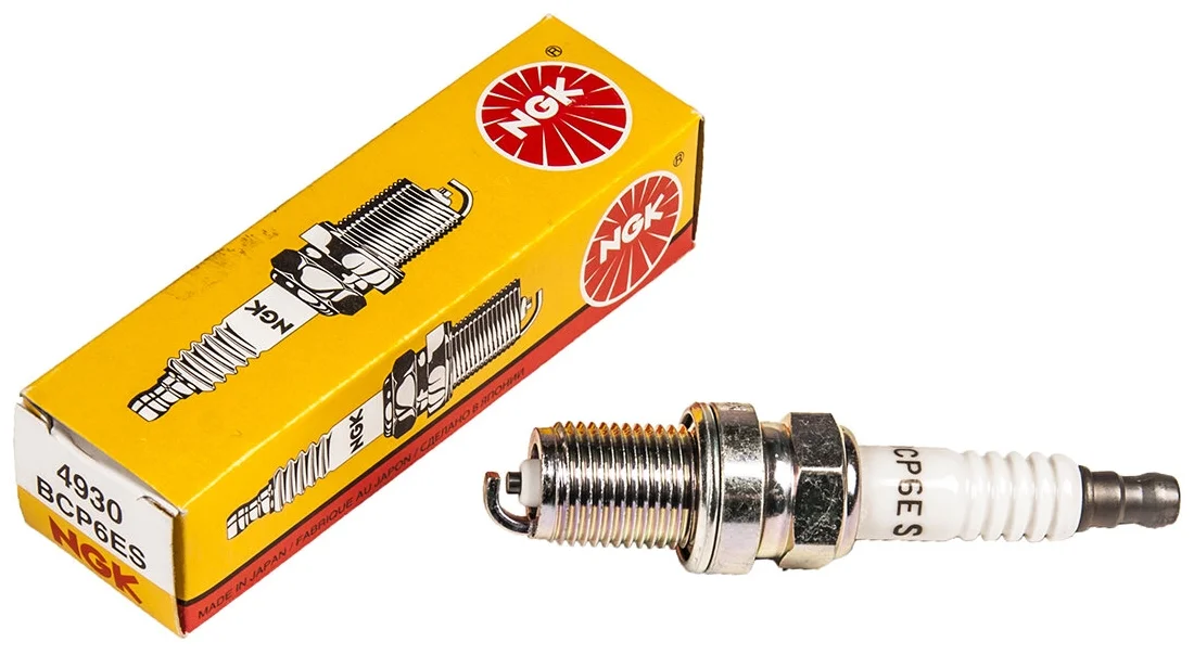 Свеча зажигания NGK 4930