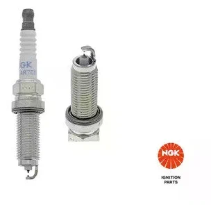 

Свеча зажигания NGK 90137 (DILZKAR7C11S), 90137