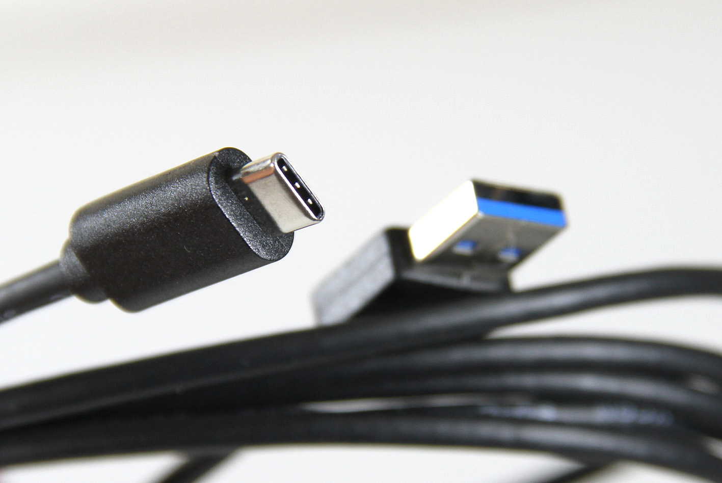 

Кабель-адаптер USB3.1Type-C(m)-USB3.0(AM), VCOM, 2м, черный (CU401-2M)