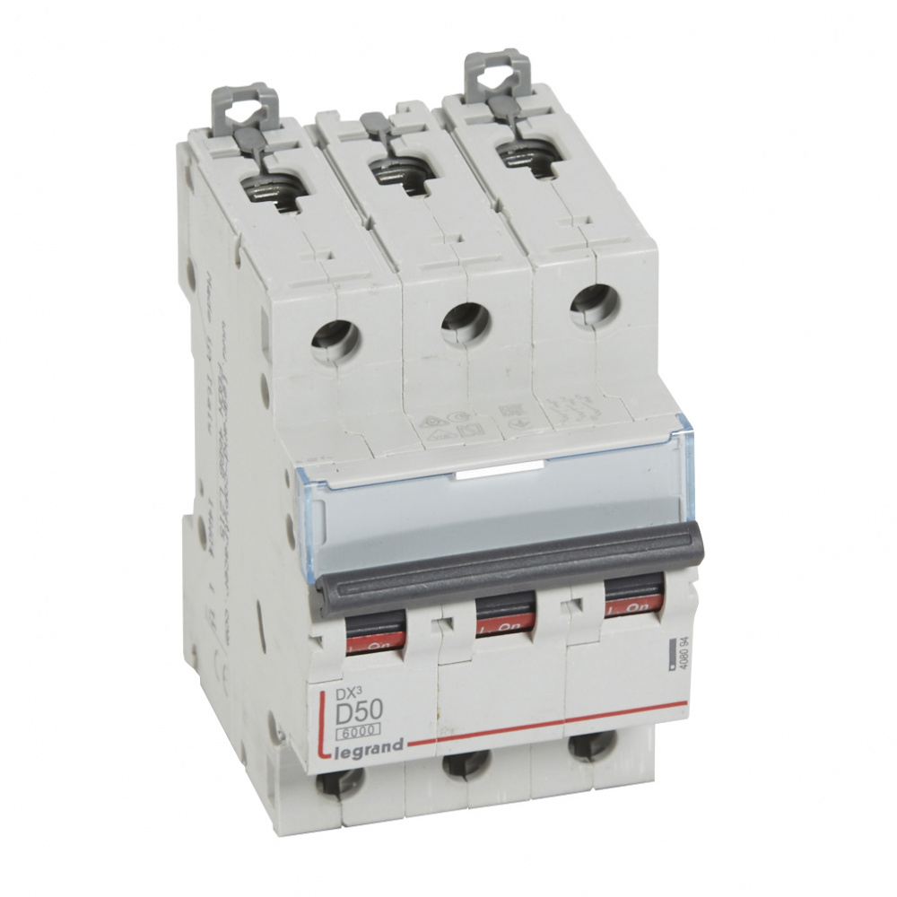 

Выключатель автоматический Legrand DX3 трехполюсный (3P/3П) 50А D 6kA/10kA (408094)