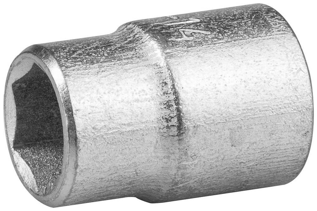 

Головка торцевая НИЗ, шестигранная, 14мм, 1/2", высота 34мм (2772-14)