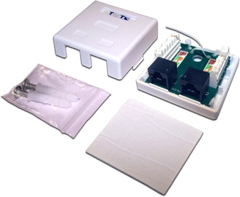 

Розетка RJ-45+RJ-12 открытый монтаж категория 5e, белый, TWT (TWT-SM2-4512-WH)