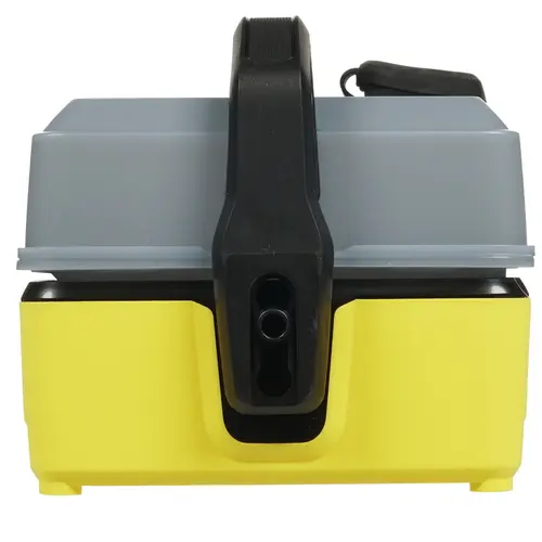 

Минимойка KARCHER OC 3, аккумуляторная, 4.93 атм, 120 л/ч, шланг 2.8 м, корпус насоса пластик, забор воды из емкости, 2.2 кг (1.680-015.0), OC 3