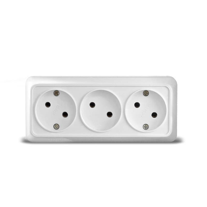 

Розетка UNIVersal Олимп 1160, открытый монтаж, 3-х постовая, 16A, в сборе, IP20, белый (1160), 1160