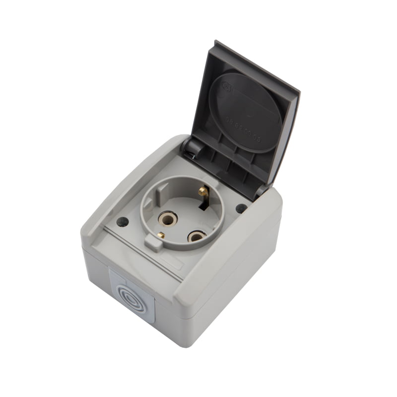 

Розетка Kranz INDUSTRIAL, открытый монтаж, однопостовая, с з/к, с крышкой, 16A, в сборе, IP54, серый (KR-78-0611), 0