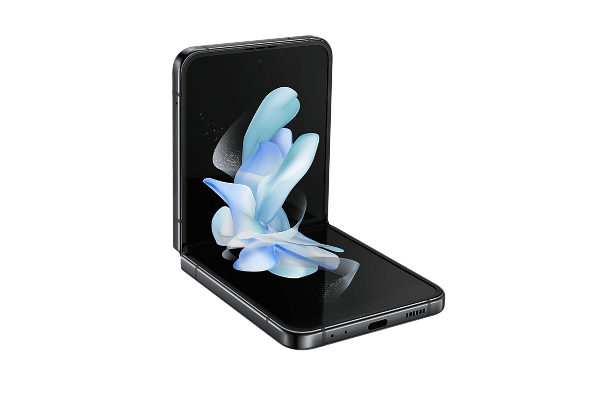 

Смартфон Samsung Galaxy Z Flip 4, 6.7" 1080x2640 Dynamic AMOLED 2X, Qualcomm Snapdragon 8 Gen1, 8Gb RAM, 256Gb, 3G/4G/5G, NFC, Wi-Fi, BT, 2xCam, 2-Sim (nano SIM+eSIM), 3700mAh, USB Type-C, Android 12, серый (SM-F721BZAHSKZ), Galaxy Z Flip 4