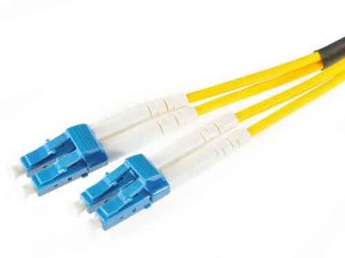 

Патч-корд оптический MOLEX, LC/UPC-LC/UPC, одномодовый, 9/125, OS2, двойной, 20м, желтый (91.LL.872.02000), 0