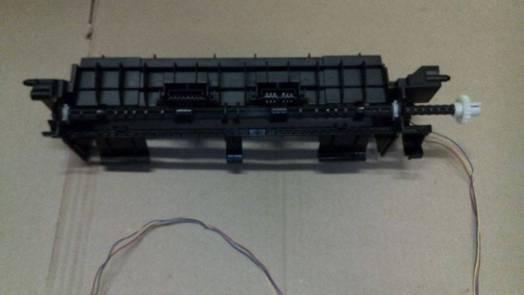 

Узел выхода в сборе c датчиком HP оригинал LJ M401/M425 ( RC3-2447)